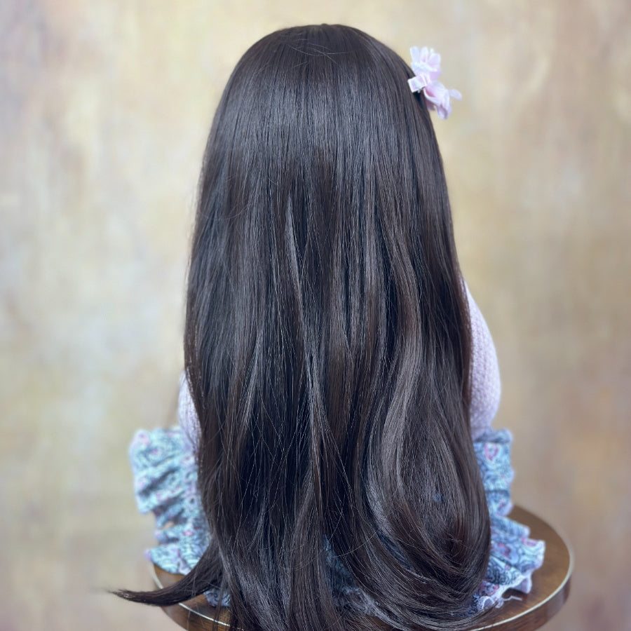 Poupée Reborn pour filles cheveux longs bruns et yeux ouverts de 22 pouces - Betty