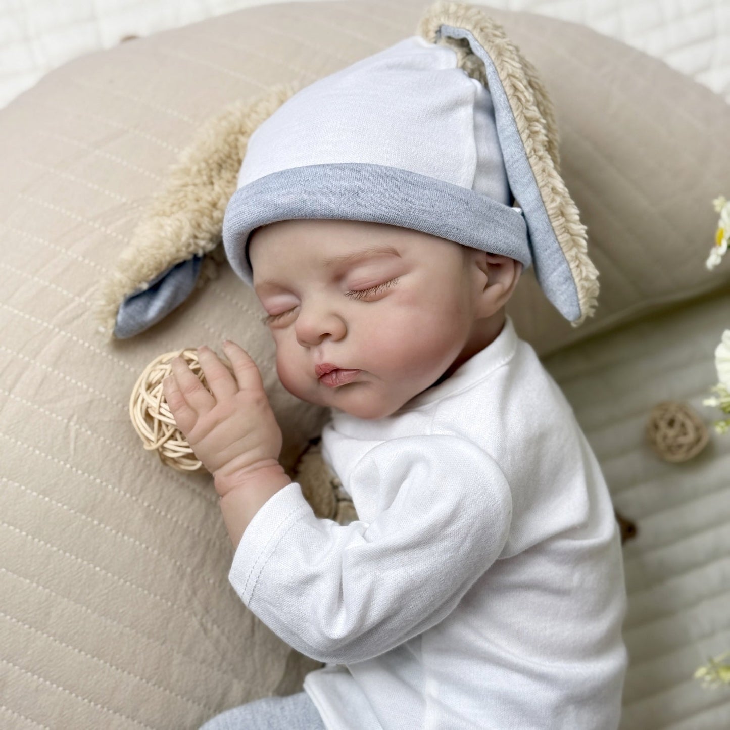 Poupée reborn Irys endormie peinte en 3D de 48 cm (19 pouces)