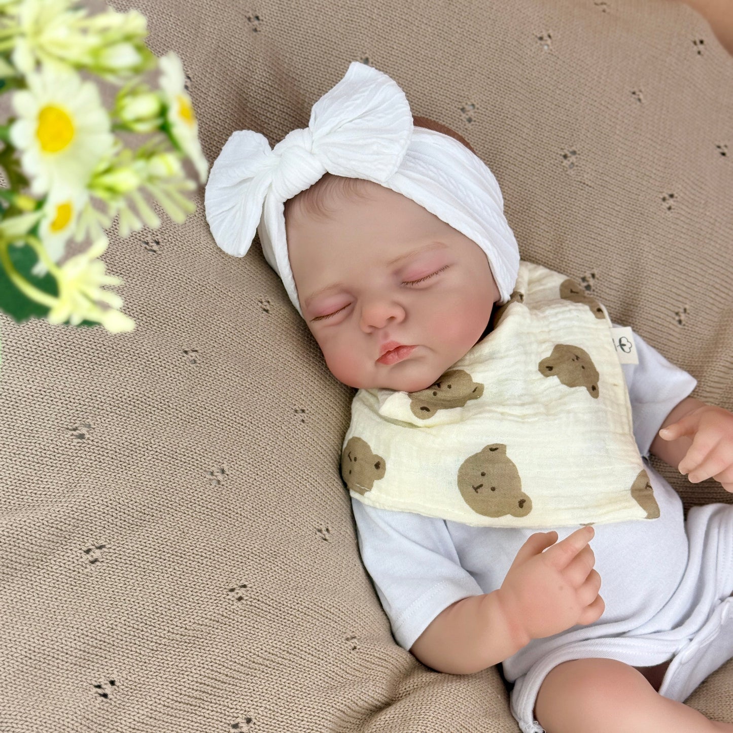 19 inches 3D-Paint Sleeping Reborn Doll Irys in White Clothes