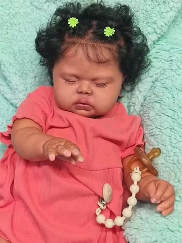 Bébé Reborn Fille Câline de 24 pouces Yeux Fermés Peau Foncée-Pickle