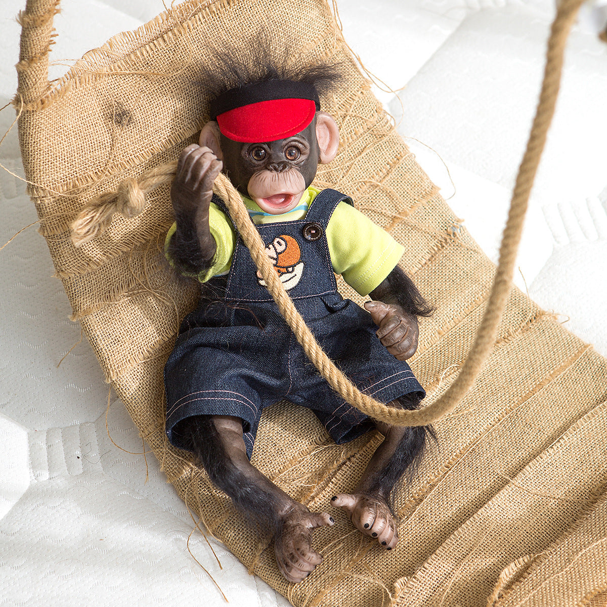 Corps en tissu de 18 pouces et yeux ouverts Singe renaître