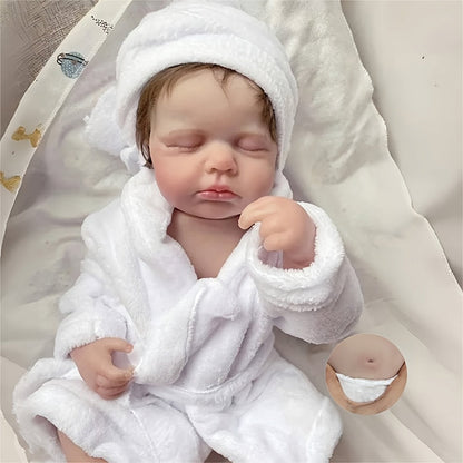 Poupée Reborn endormie de 50 cm aux cheveux courts en peignoir-Loulou