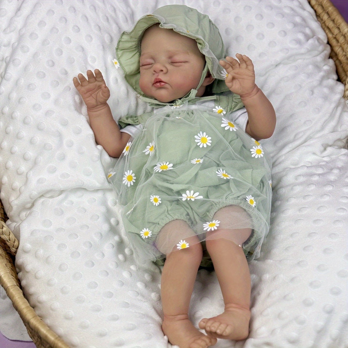 19 inches 3D-Paint Sleeping Reborn Doll Irys in Green Clothes