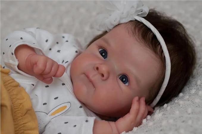 Bébé fille reborn Adair aux cheveux courts et aux yeux ouverts de 45 cm - Bettie