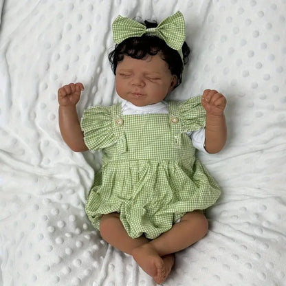 Poupée reborn 19 pouces douce Janice yeux fermés peau foncée corps doux-Pascale