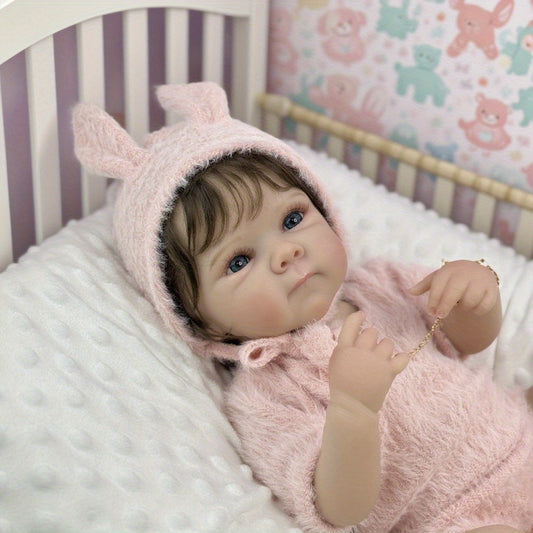 Bébé reborn Bettie 45cm cheveux courts vêtue de vêtements roses