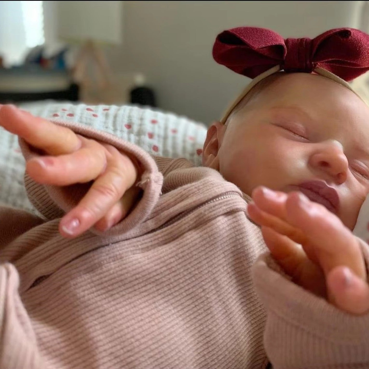 Poupée Reborn Lydia de 20 pouces mignonne et endormie-Laura