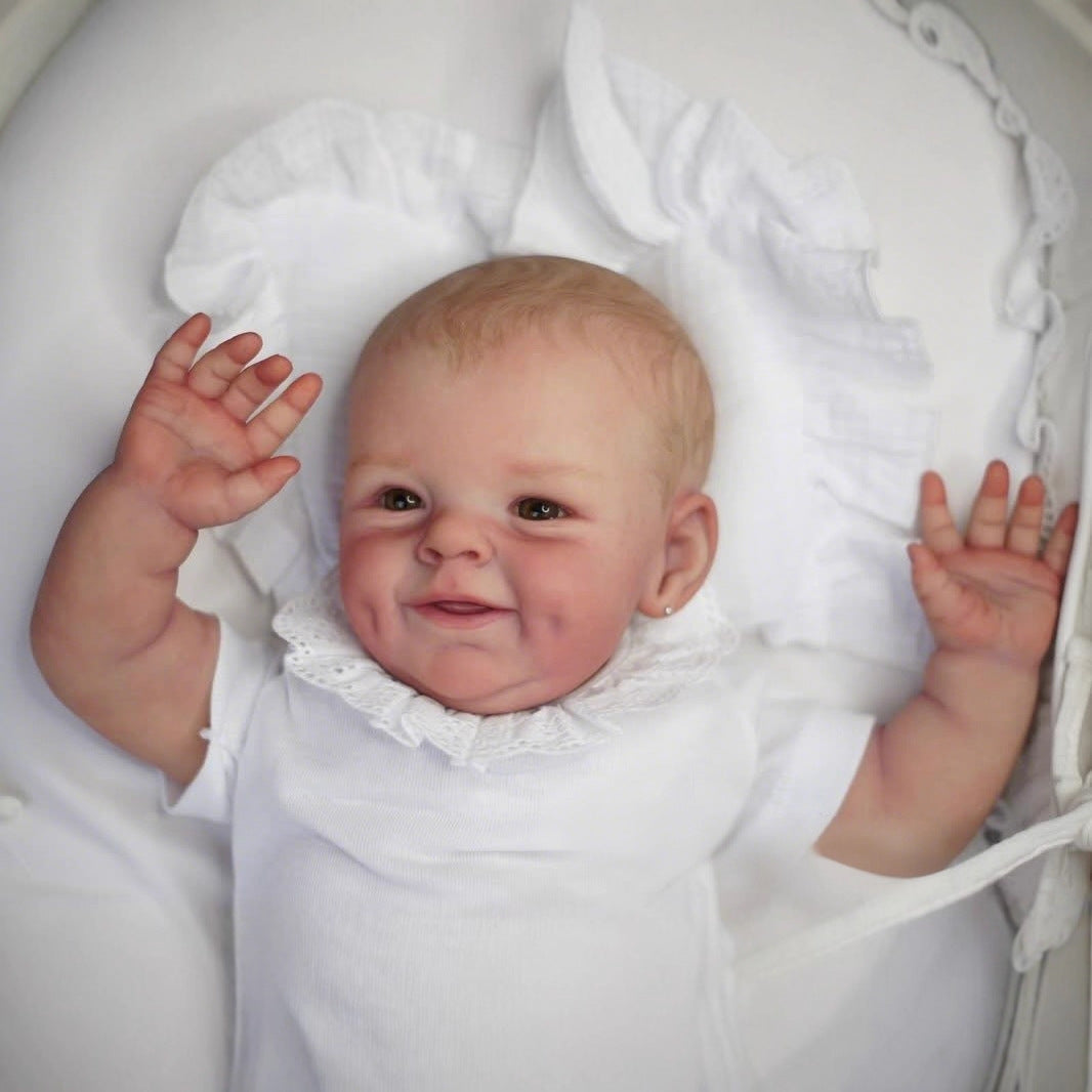 Bébé Reborn de 55cm yeux ouverts corps souple et souriant - Shaya