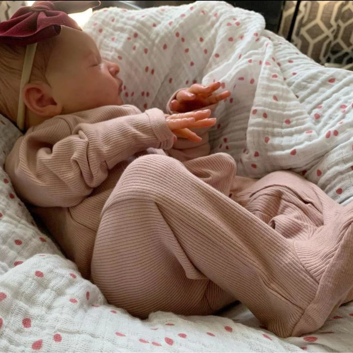 Poupée Reborn Lydia de 20 pouces mignonne et endormie-Laura