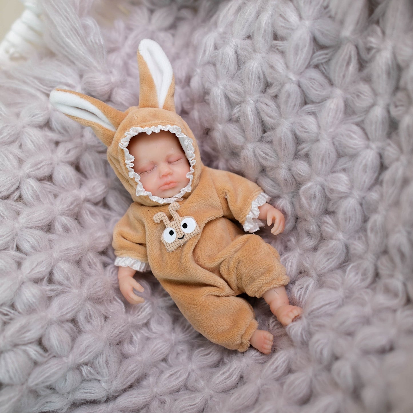 Poupée reborn miniature en silicone de 15 cm (6 pouces) yeux fermés - Loulou