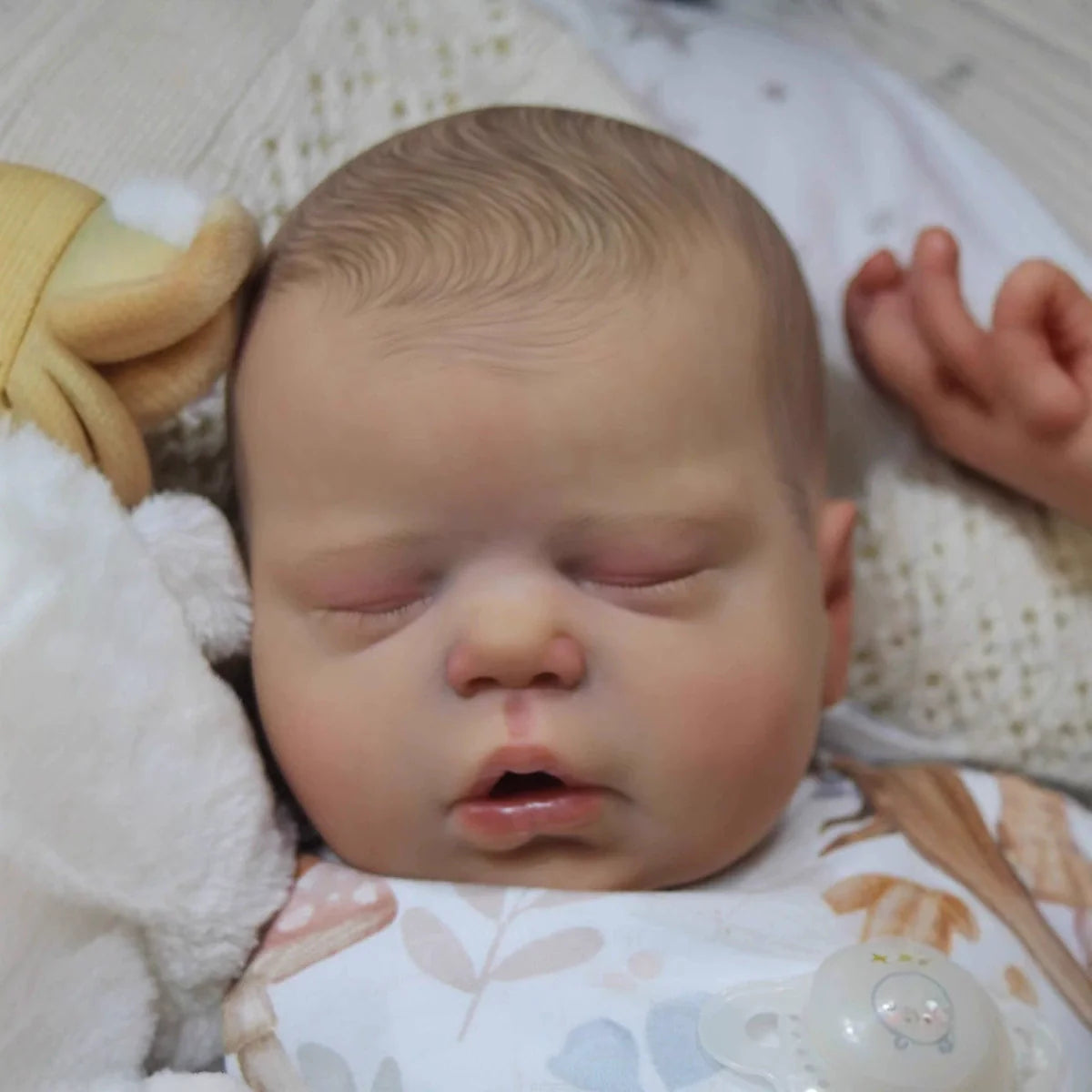 55 Cm Lifelike Closed Eyes Reborn Doll Alexis