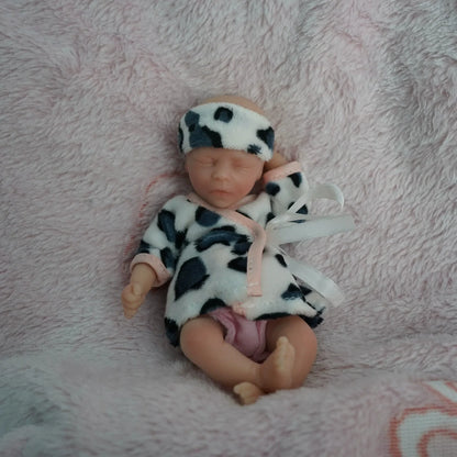 Mini poupée bébé reborn de 15 cm yeux fermés et vêtements de vache-Darren