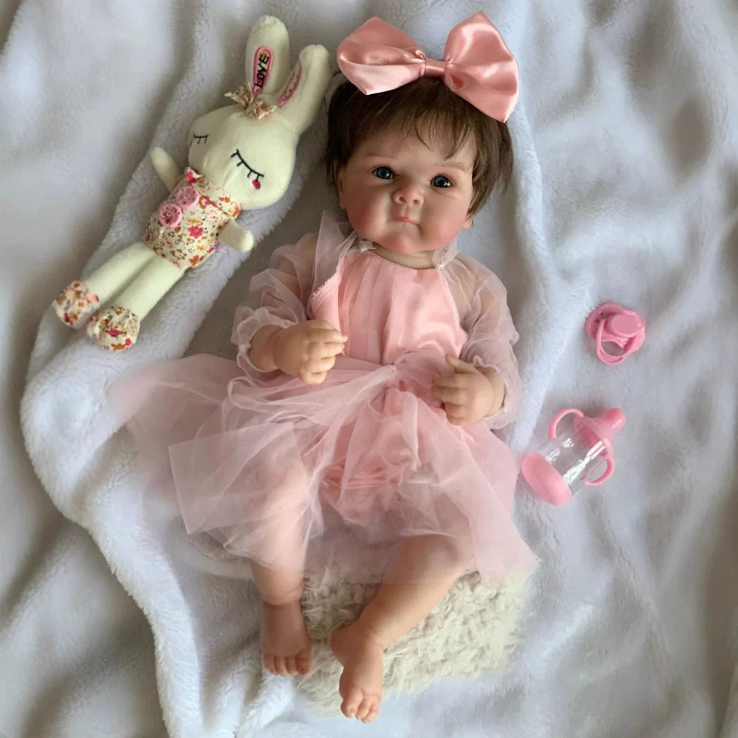 Quinn 18 pouces yeux ouverts cheveux courts Bettie bébé reborn fille en robe rose
