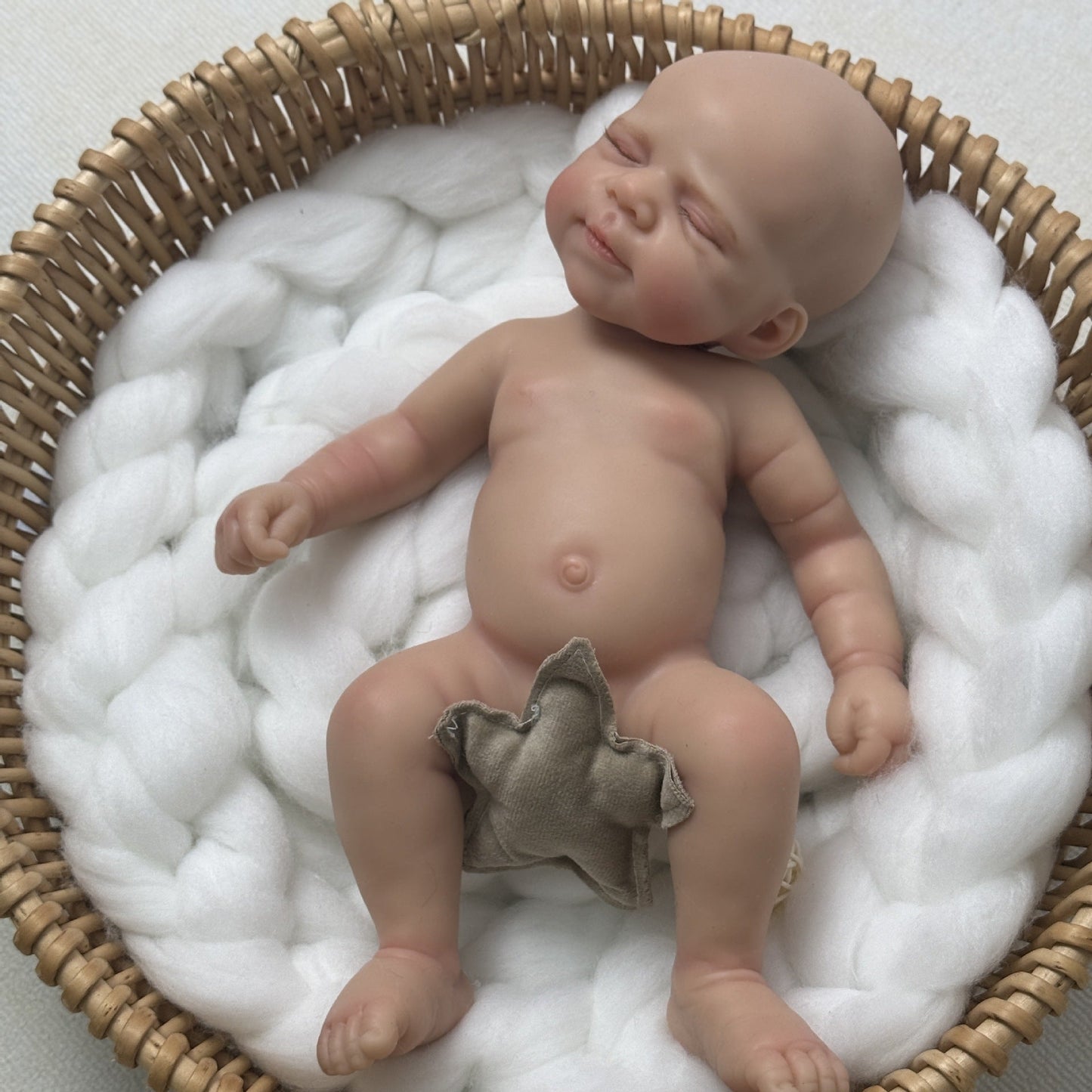 Poupée reborn Pascale en silicone de 30 cm endormie