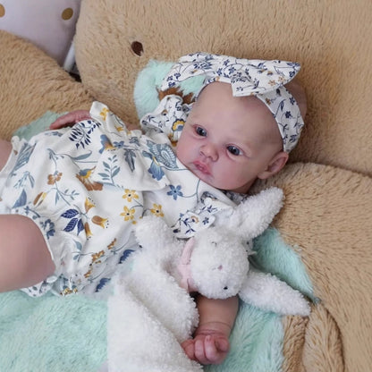 Bébé Reborn Mona Meadow yeux ouverts 48 cm