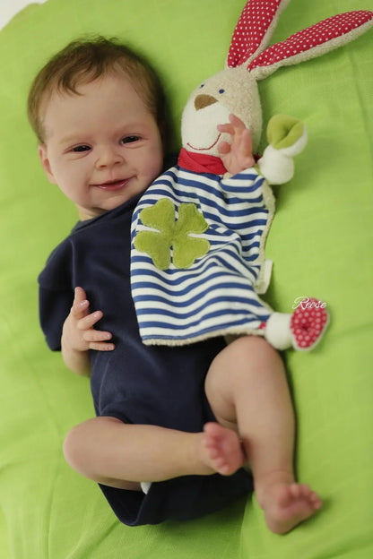 Poupée Reborn à cheveux courts yeux ouverts fabriquée à la main 19 pouces Sebastia