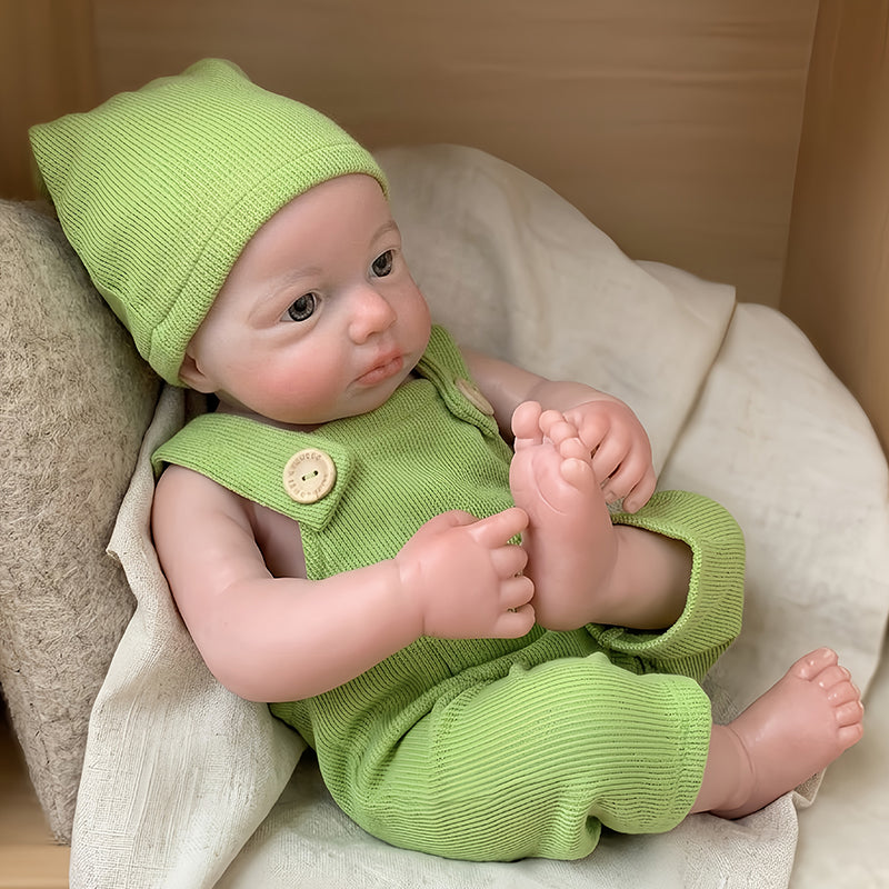 18 pouces entièrement en silicone Awake Loulou Reborn bébé fille en tenues vertes