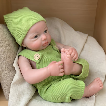18 pouces entièrement en silicone Awake Loulou Reborn bébé fille en tenues vertes