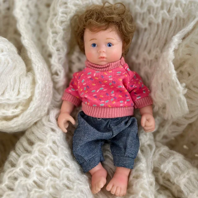 Poupée Reborn Mini en Silicone de 6 pouces avec Yeux Ouverts et Cheveux Courts